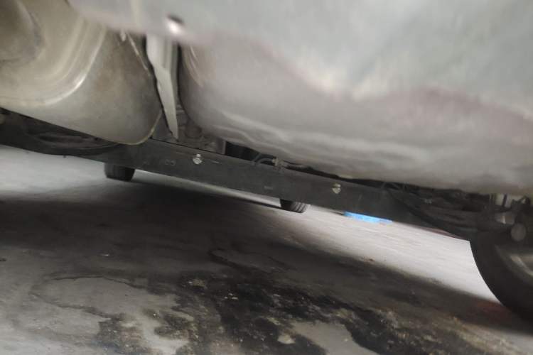 Used Nissan Livina 2010 Jingrui Edition 1.6L Automatic Smart Model Chassis Rear