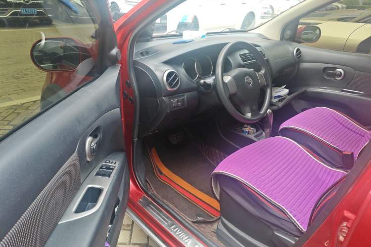 Used Nissan Livina 2010 Jingrui Edition 1.6L Automatic Smart Model Driver Seat