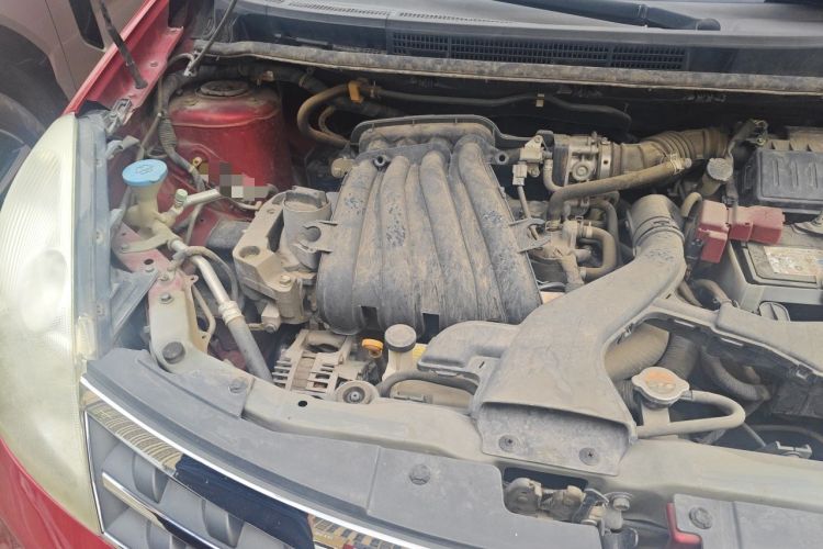 Used Nissan Livina 2010 Jingrui Edition 1.6L Automatic Smart Model Engine Bay Right