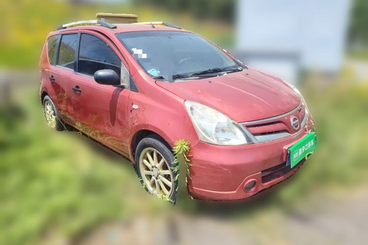 Used Nissan Livina 2010 Jingyue Edition 1.6L Manual All-Around Model Front Right 45 Deg