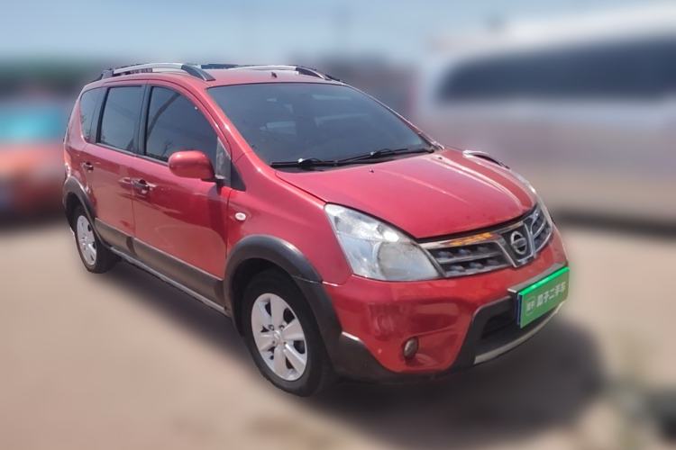 Used Nissan Livina 2010 JINRUI Edition 1.6L Automatic Standard Model Front Right 45 Deg