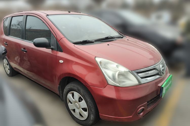 Used Nissan Livina 2010 Jingyue Edition 1.6L Automatic All-in-One Model Front Right 45 Deg