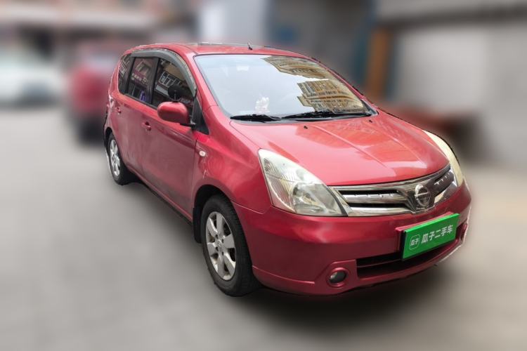 Used Nissan Livina 2010 Jingyue Edition 1.6L Automatic Supercharged Model Front Right 45 Deg