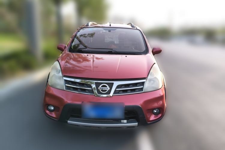 Used Nissan Livina 2010 Jingyue Edition 1.6L Automatic All-in-One Model Front