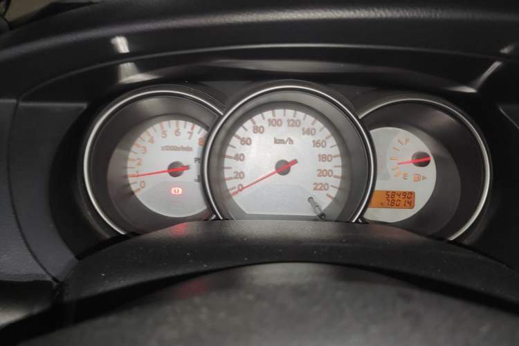 Used Nissan Livina 2010 Jingrui Edition 1.6L Automatic Smart Model Instrument Cluster