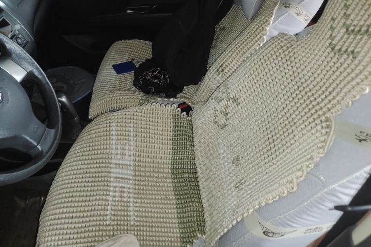 Used Nissan Livina 2010 Jingrui Edition 1.6L Automatic Smart Model Left Front Seat