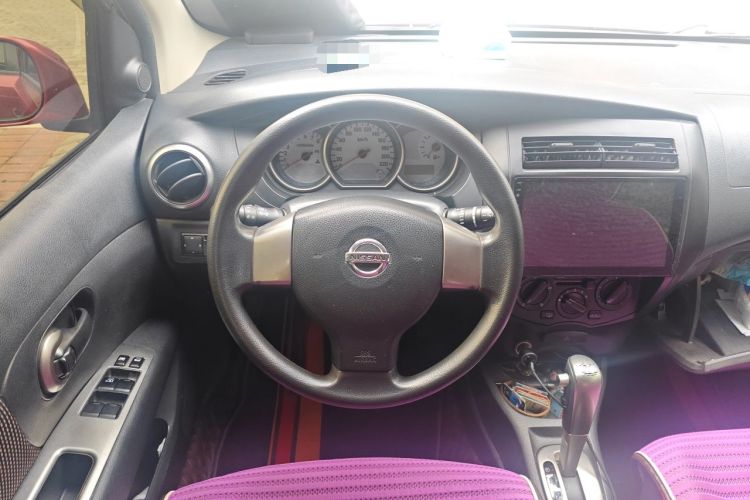 Used Nissan Livina 2010 Jingrui Edition 1.6L Automatic Smart Model Steering Wheel