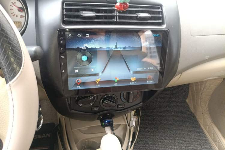 Used Nissan Livina 2010 Jingyue Edition 1.6L Automatic All-in-One Model Audio And AC Panel