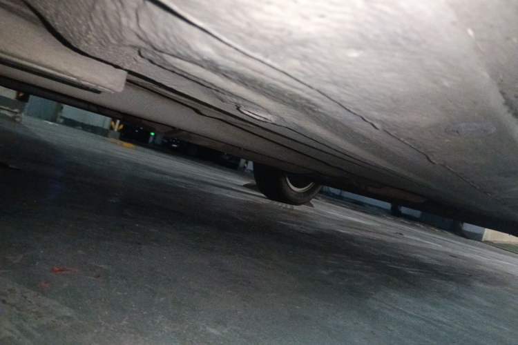 Used Nissan Livina 2010 Jingyue Edition 1.6L Automatic Supercharged Model Chassis Front Left
