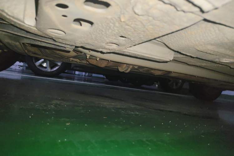 Used Nissan Livina 2010 Jingyue Edition 1.6L Automatic All-in-One Model Chassis Front Left