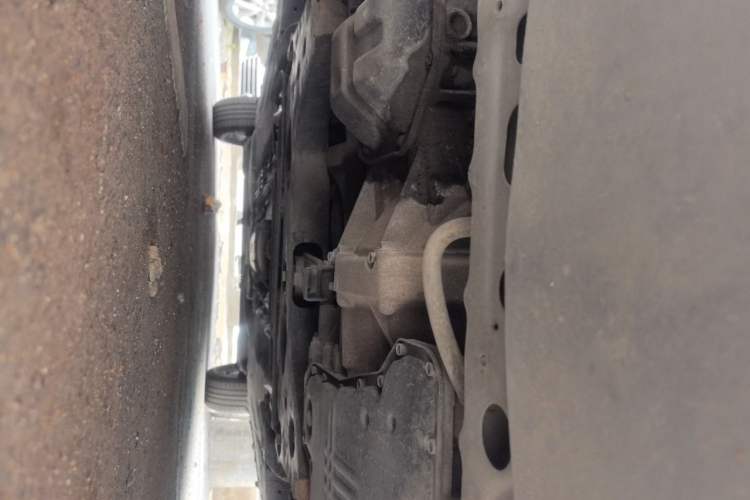 Used Nissan Livina 2010 Jingrui Edition 1.6L Automatic Smart Model Chassis Front