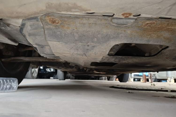 Used Nissan Livina 2010 Jingyue Edition 1.6L Automatic Supercharged Model Chassis Front Right