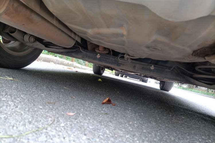 Used Nissan Livina 2010 JINRUI Edition 1.6L Automatic Standard Model Chassis Rear