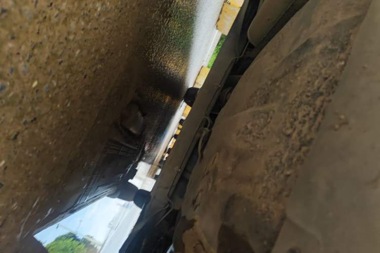 Used Nissan Livina 2010 Jingyue Edition 1.6L Automatic All-in-One Model Chassis Rear