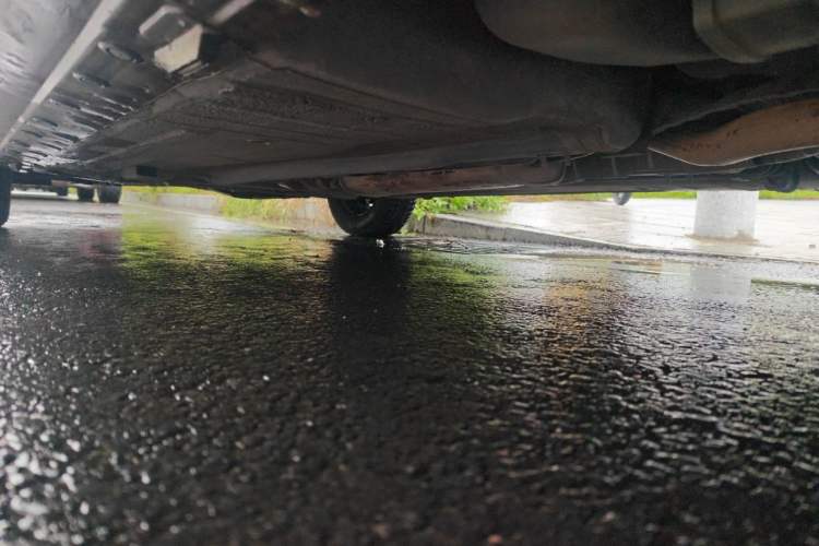 Used Nissan Livina 2010 Jingyue Edition 1.6L Automatic All-in-One Model Chassis Rear Left