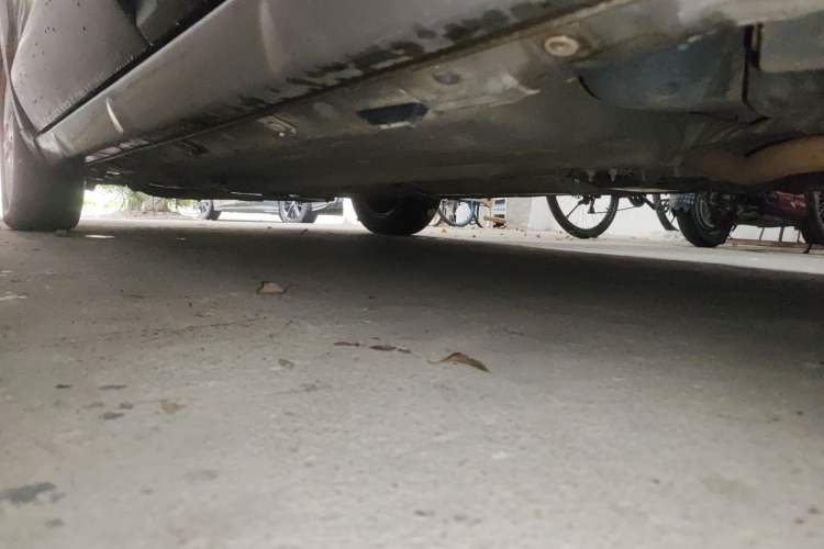 Used Nissan Livina 2010 JINRUI Edition 1.6L Automatic Standard Model Chassis Rear Left