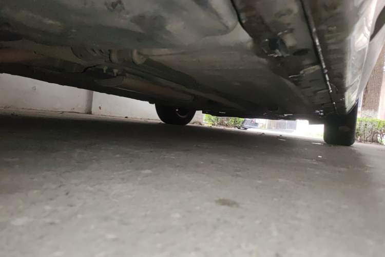 Used Nissan Livina 2010 JINRUI Edition 1.6L Automatic Standard Model Chassis Rear Right