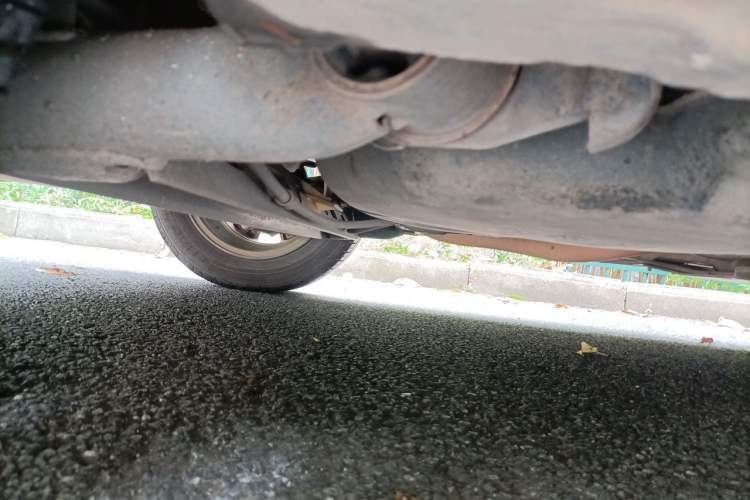 Used Nissan Livina 2010 JINRUI Edition 1.6L Automatic Standard Model Chassis Rear Right