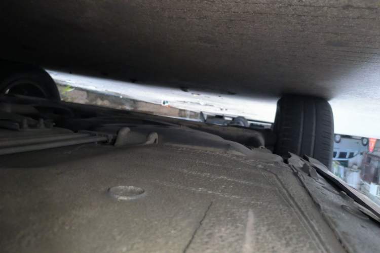 Used Nissan Livina 2010 Jingrui Edition 1.6L Automatic Smart Model Chassis Rear Right