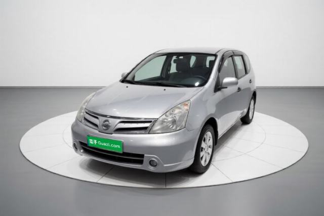 Ojetý Nissan Livina 2010 Jingyue Edition 1.6L Manual All-Around Model