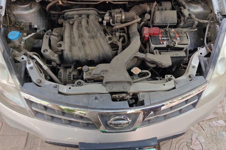 Used Nissan Livina 2010 JINRUI Edition 1.6L Automatic Standard Model Engine Bay