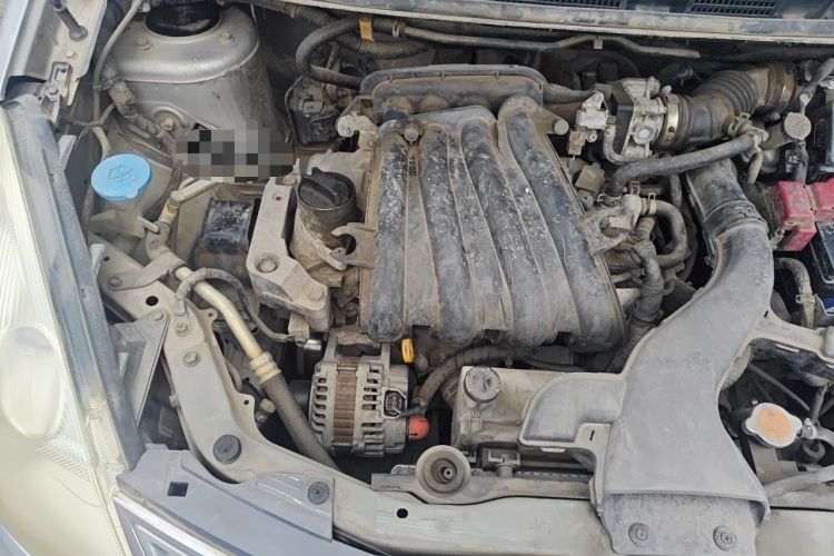 Used Nissan Livina 2010 Jingyue Edition 1.6L Automatic All-in-One Model Engine Bay Right
