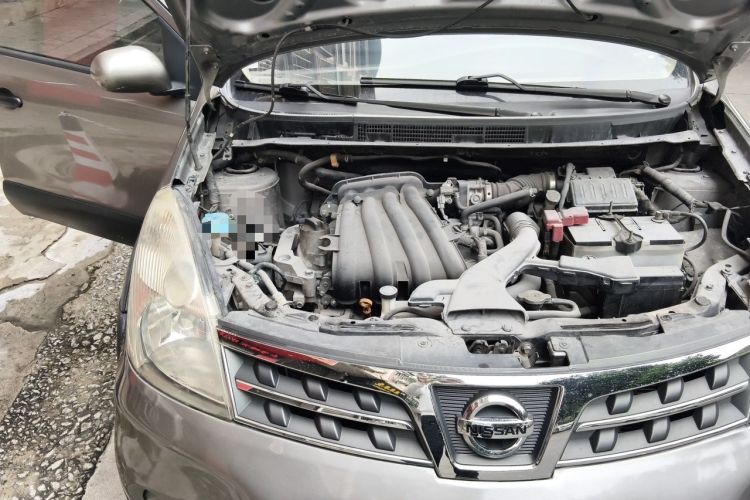 Used Nissan Livina 2010 Jingrui Edition 1.6L Automatic Smart Model Engine Bay Right