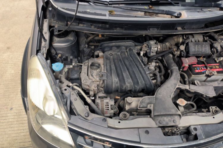 Used Nissan Livina 2010 Jingrui Edition 1.6L Automatic Smart Model Engine Bay Right