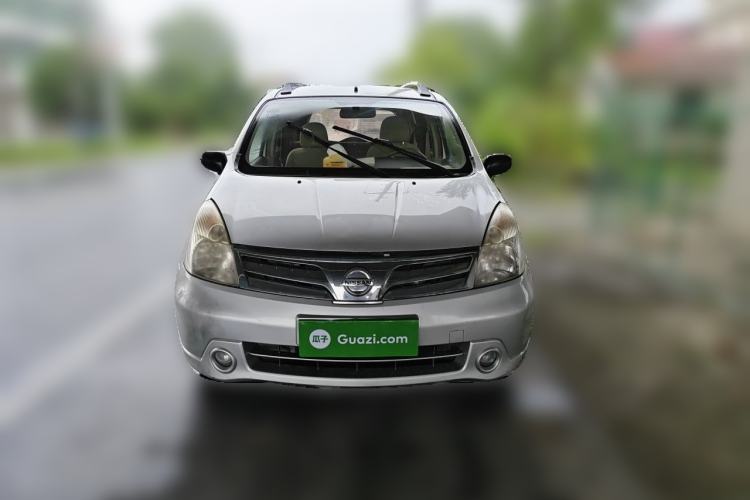 Used Nissan Livina 2010 Jingyue Edition 1.6L Manual All-Around Model Front