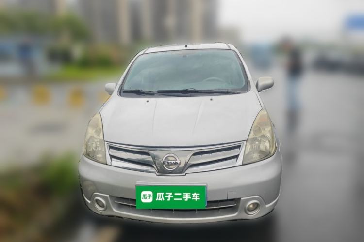 Used Nissan Livina 2010 Jingyue Edition 1.6L Automatic All-in-One Model Front