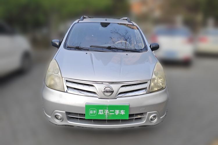 Used Nissan Livina 2010 Jingyue Edition 1.6L Manual All-Around Model Front