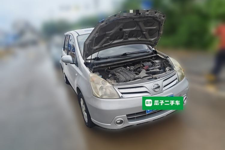 Used Nissan Livina 2010 Jingyue Edition 1.6L Automatic All-in-One Model Front