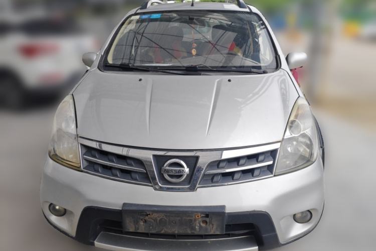Used Nissan Livina 2010 Jingrui Edition 1.6L Manual Standard Model Front