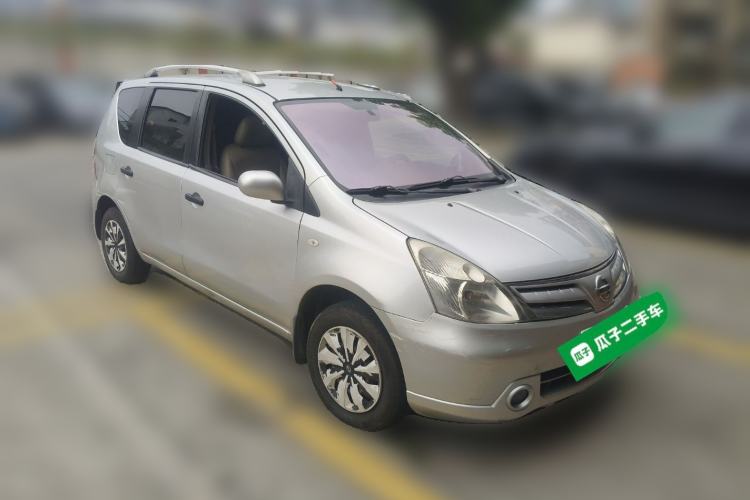 Used Nissan Livina 2010 Jingyue Edition 1.6L Automatic Supercharged Model Front Right 45 Deg