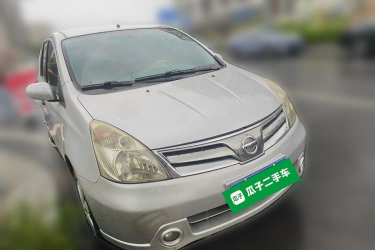 Used Nissan Livina 2010 Jingyue Edition 1.6L Automatic All-in-One Model Front Right 45 Deg