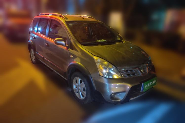 Used Nissan Livina 2010 Jingrui Edition 1.6L Manual Standard Model Front Right 45 Deg
