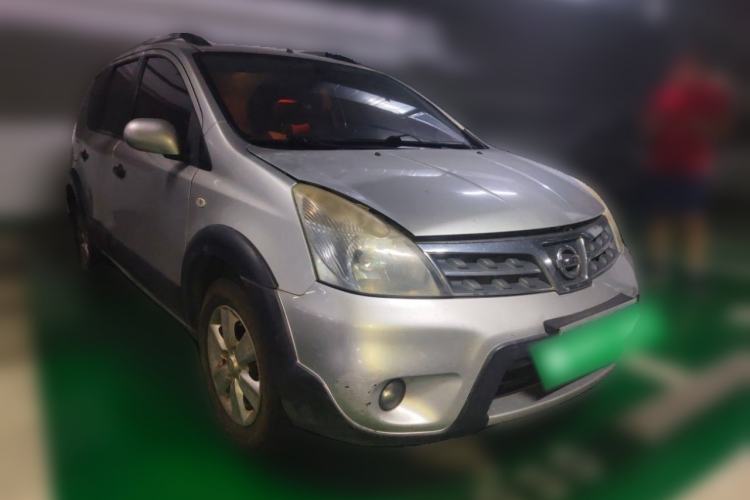 Used Nissan Livina 2010 Jingyue Edition 1.6L Automatic All-in-One Model Front Right 45 Deg