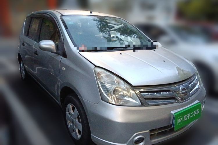 Used Nissan Livina 2010 Jingyue Edition 1.6L Automatic All-in-One Model Front Right 45 Deg