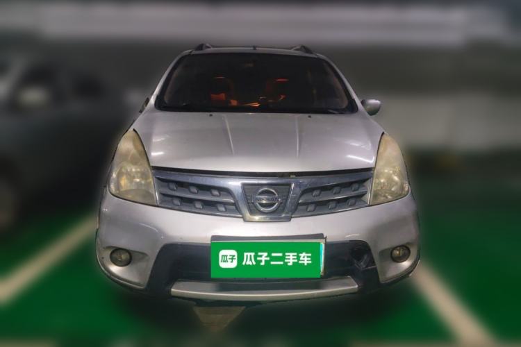 Used Nissan Livina 2010 Jingyue Edition 1.6L Automatic All-in-One Model Front