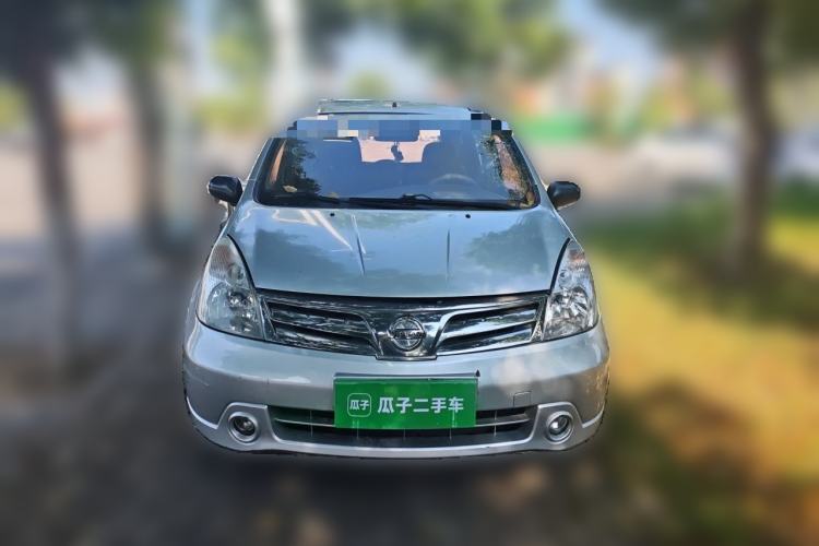 Used Nissan Livina 2010 Jingyue Edition 1.6L Manual All-Around Model Front