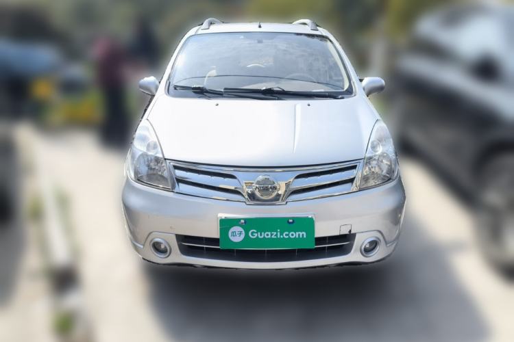 Used Nissan Livina 2010 Jingyue Edition 1.6L Manual All-Around Model Front