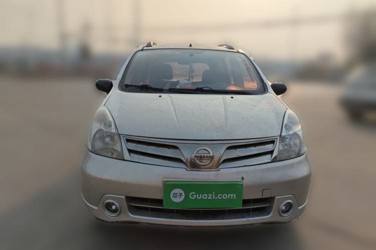 Used Nissan Livina 2010 Jingyue Edition 1.6L Manual All-Around Model Front