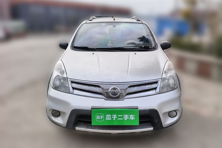 Used Nissan Livina 2010 Jingyue Edition 1.6L Manual All-Around Model Front