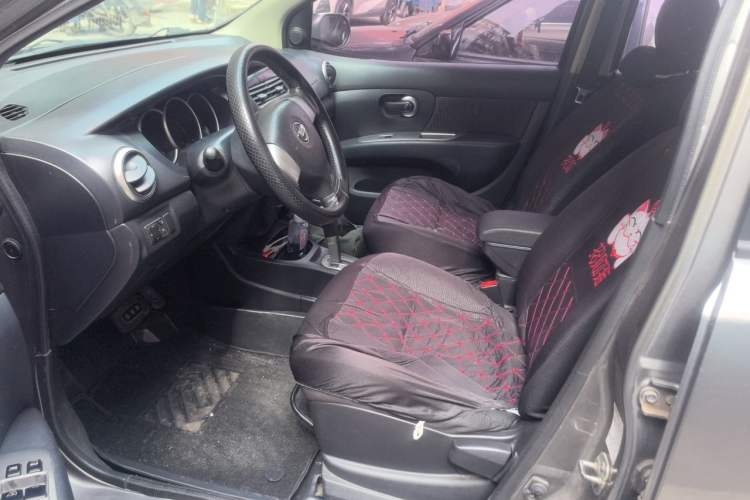 Used Nissan Livina 2010 Jingrui Edition 1.6L Automatic Smart Model Left Front Seat