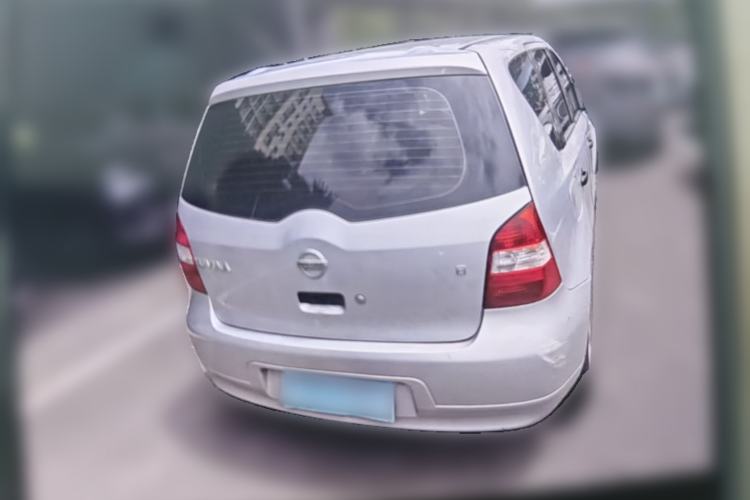 Used Nissan Livina 2010 Jingyue Edition 1.6L Automatic Supercharged Model Rear