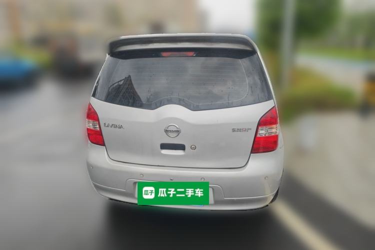 Used Nissan Livina 2010 Jingyue Edition 1.6L Automatic All-in-One Model Rear