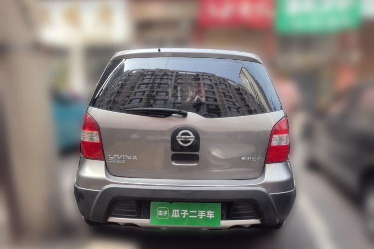 Used Nissan Livina 2010 Jingrui Edition 1.6L Automatic Smart Model Rear