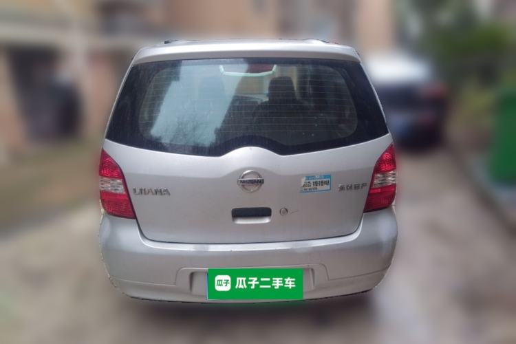 Used Nissan Livina 2010 Jingyue Edition 1.6L Manual All-Around Model Rear