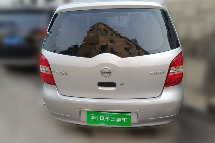 Used Nissan Livina 2010 Jingyue Edition 1.6L Automatic All-in-One Model Rear