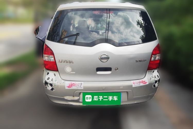 Used Nissan Livina 2010 Jingyue Edition 1.6L Manual All-Around Model Rear